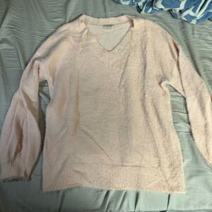 Andree by Unit women’s pink v neck sweater. Size large.